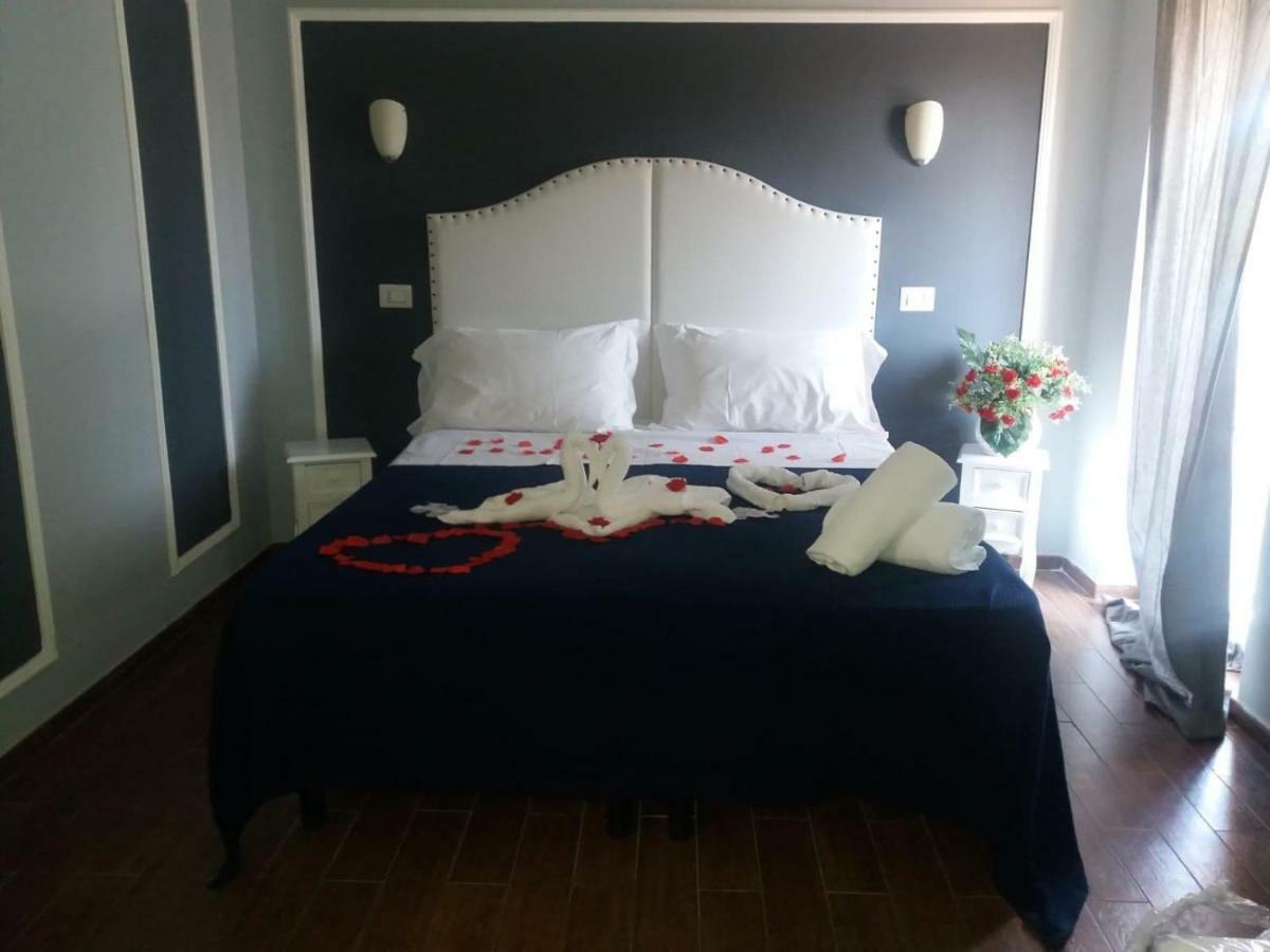 Magnolia Hotel Valmontone Kültér fotó