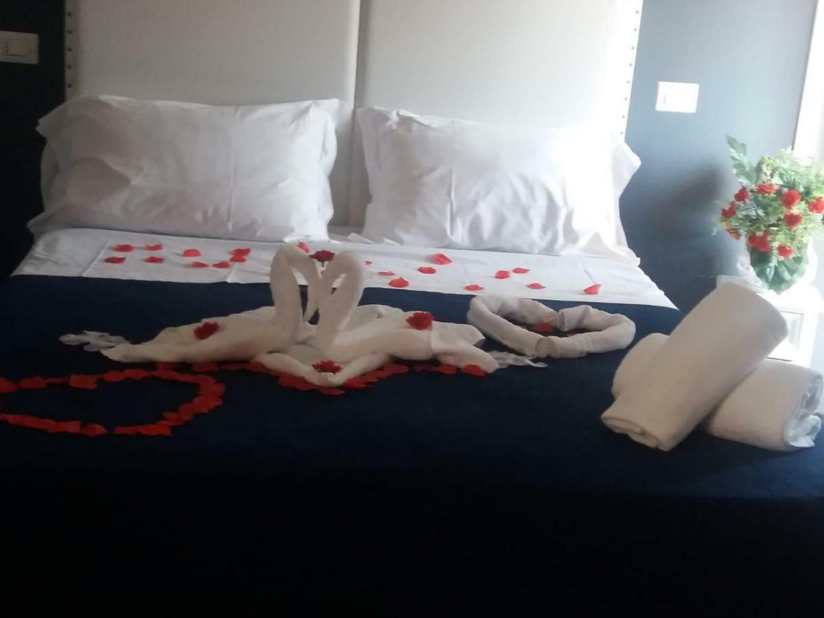 Magnolia Hotel Valmontone Kültér fotó