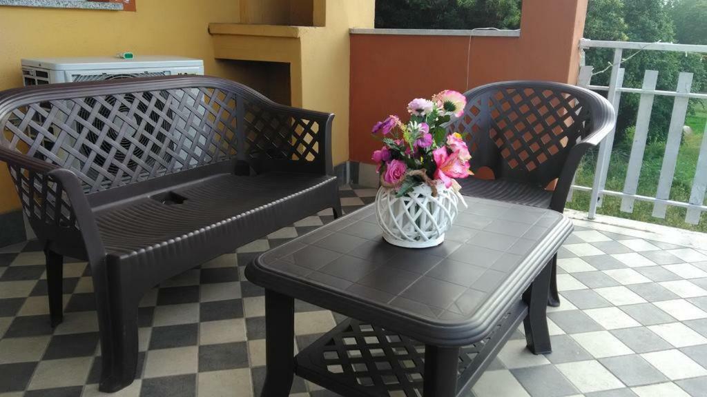 Magnolia Hotel Valmontone Kültér fotó