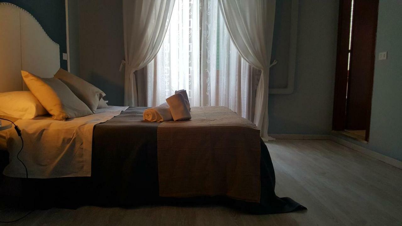 Magnolia Hotel Valmontone Kültér fotó