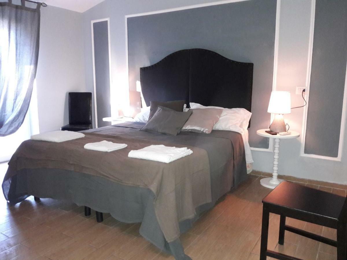 Magnolia Hotel Valmontone Kültér fotó
