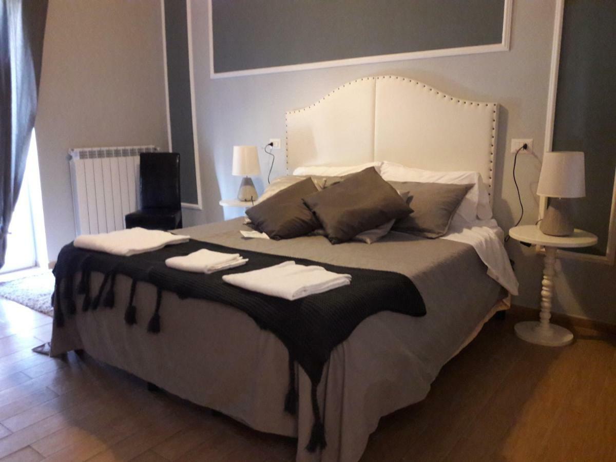 Magnolia Hotel Valmontone Kültér fotó
