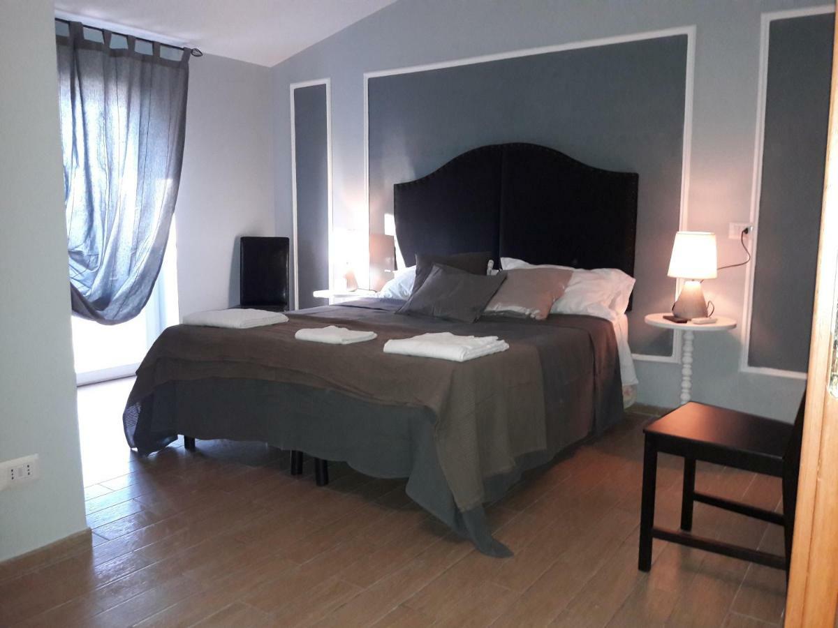 Magnolia Hotel Valmontone Kültér fotó