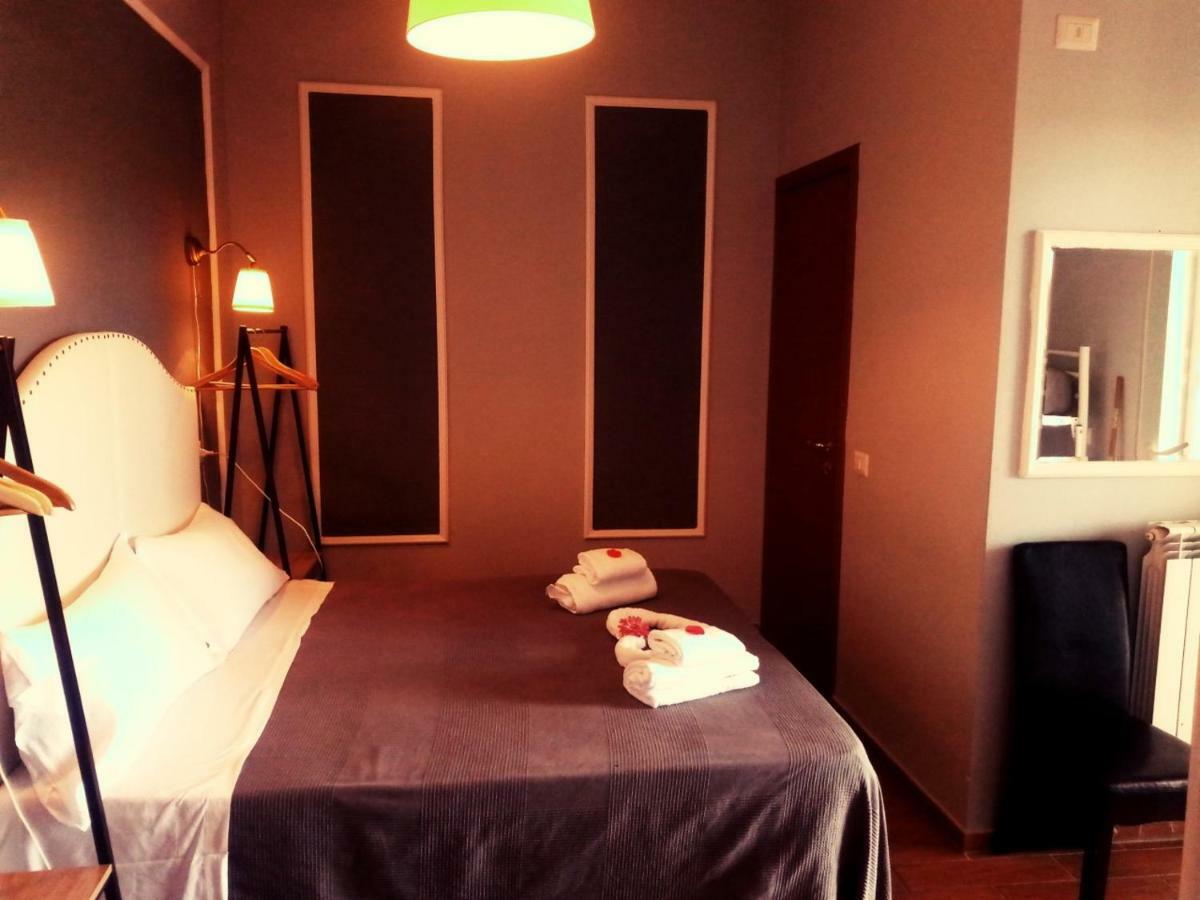 Magnolia Hotel Valmontone Kültér fotó